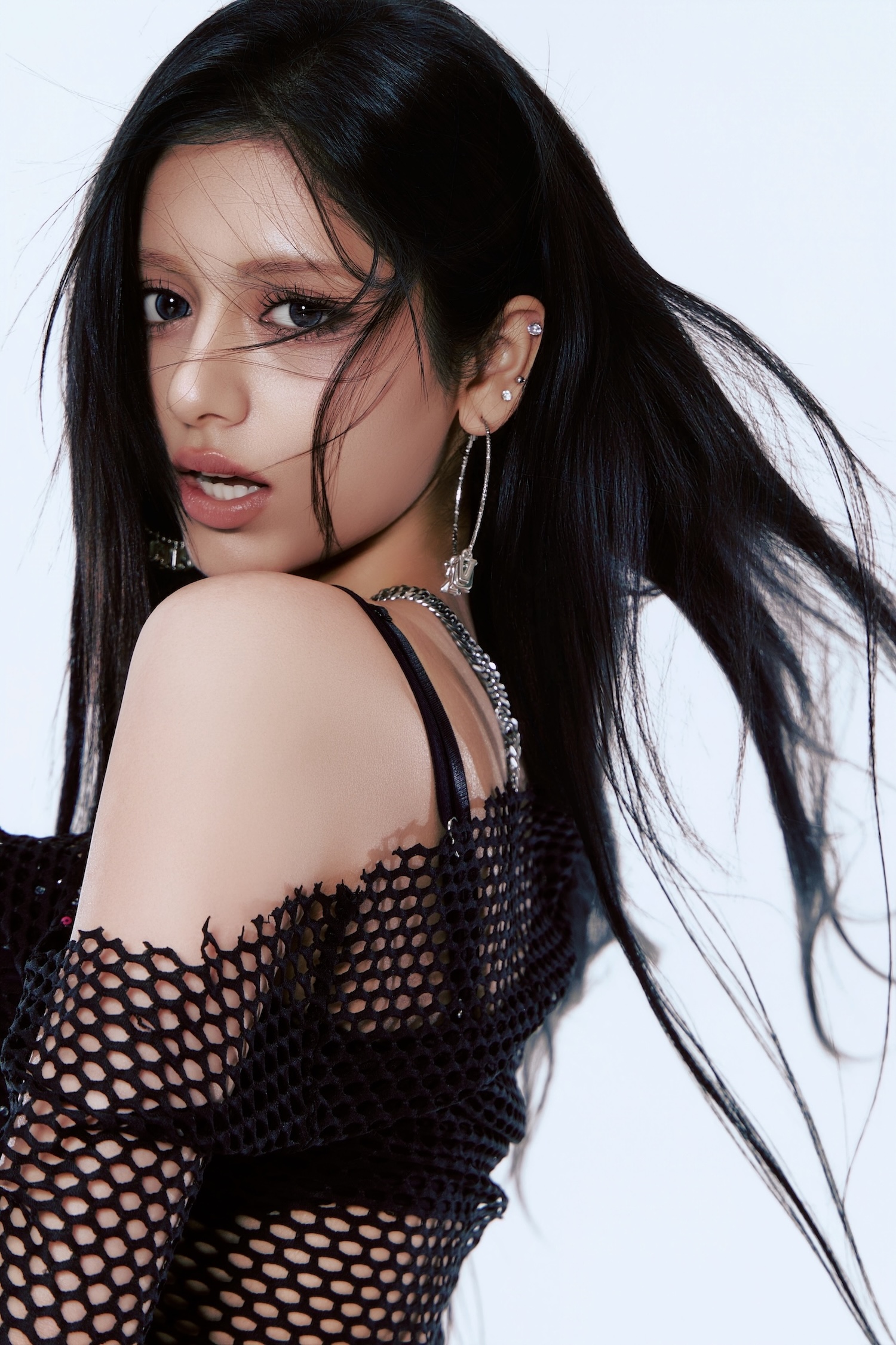 X:IN The 1st Studio Album [Chain Reaction] Concept Photo ARIA #1