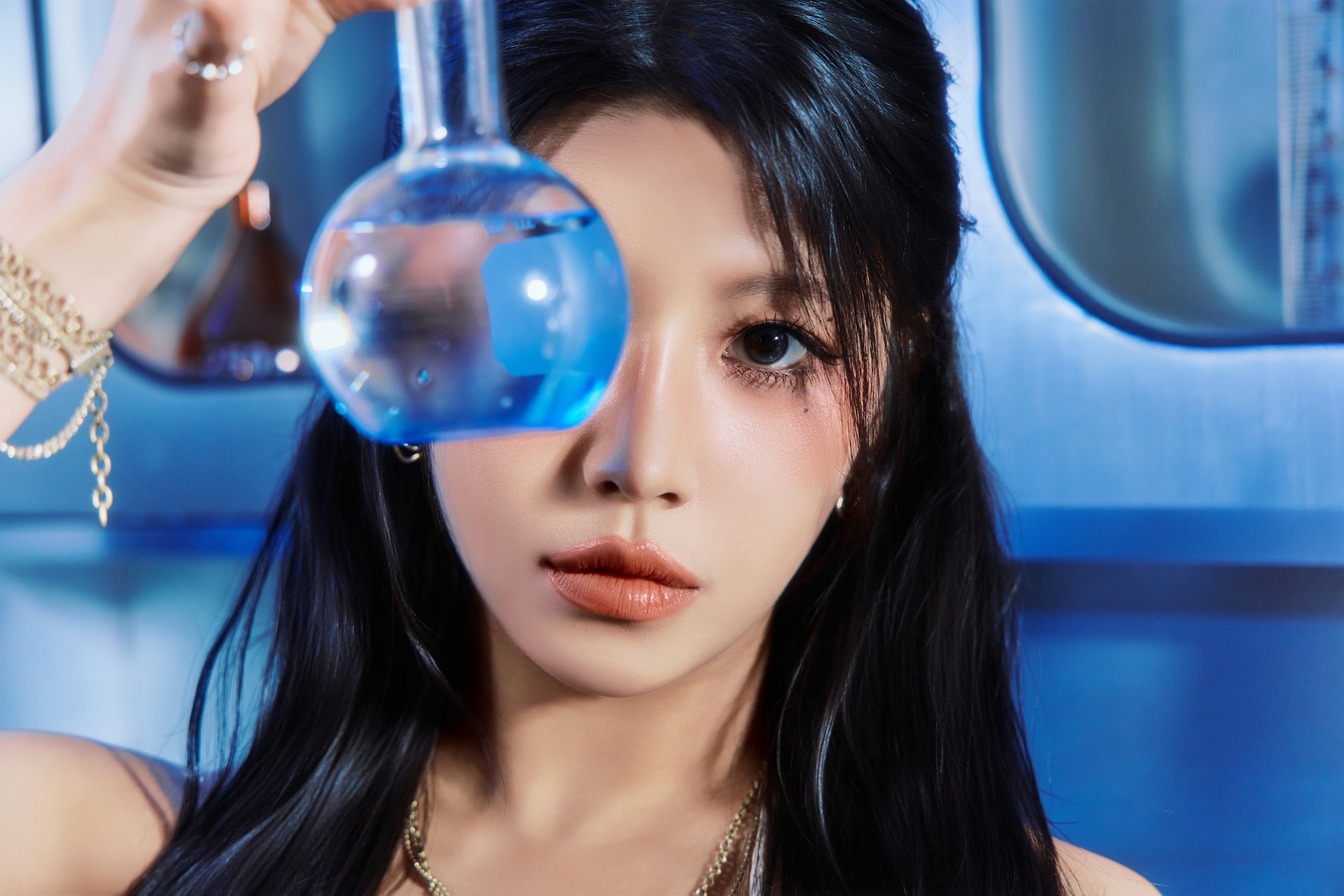X:IN The 1st Studio Album [Chain Reaction] Concept Photo ESHA #2
